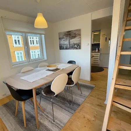 Flat With 2br And Terrace Between Restaurants Appartement Stavanger